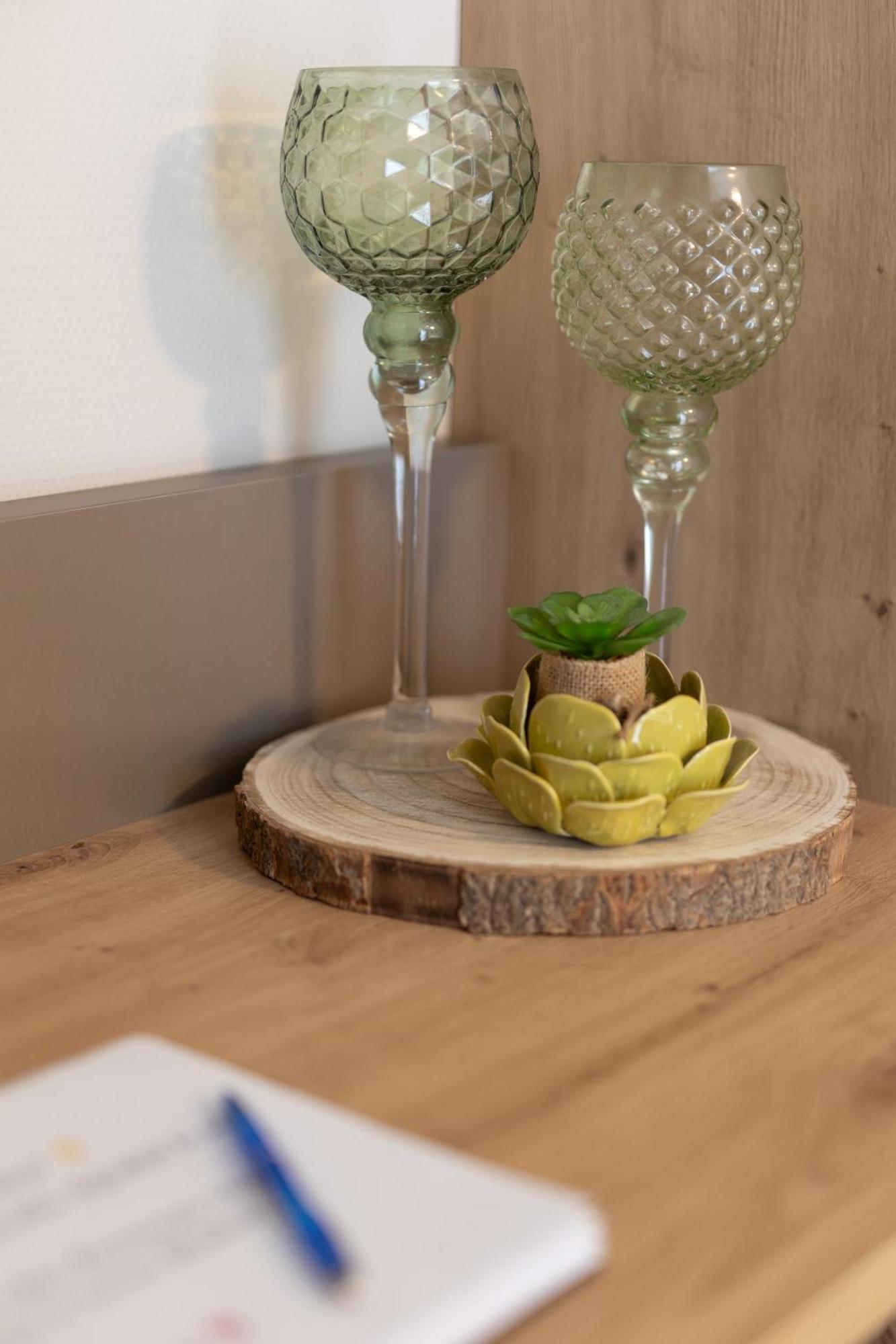 Appartementdeluxe Steiert - Near Europa Park - Rulantica - Spacious - Fully Equipped Kitchen - Private Garden - Free Parking - Pet Friendly Schwanau Esterno foto
