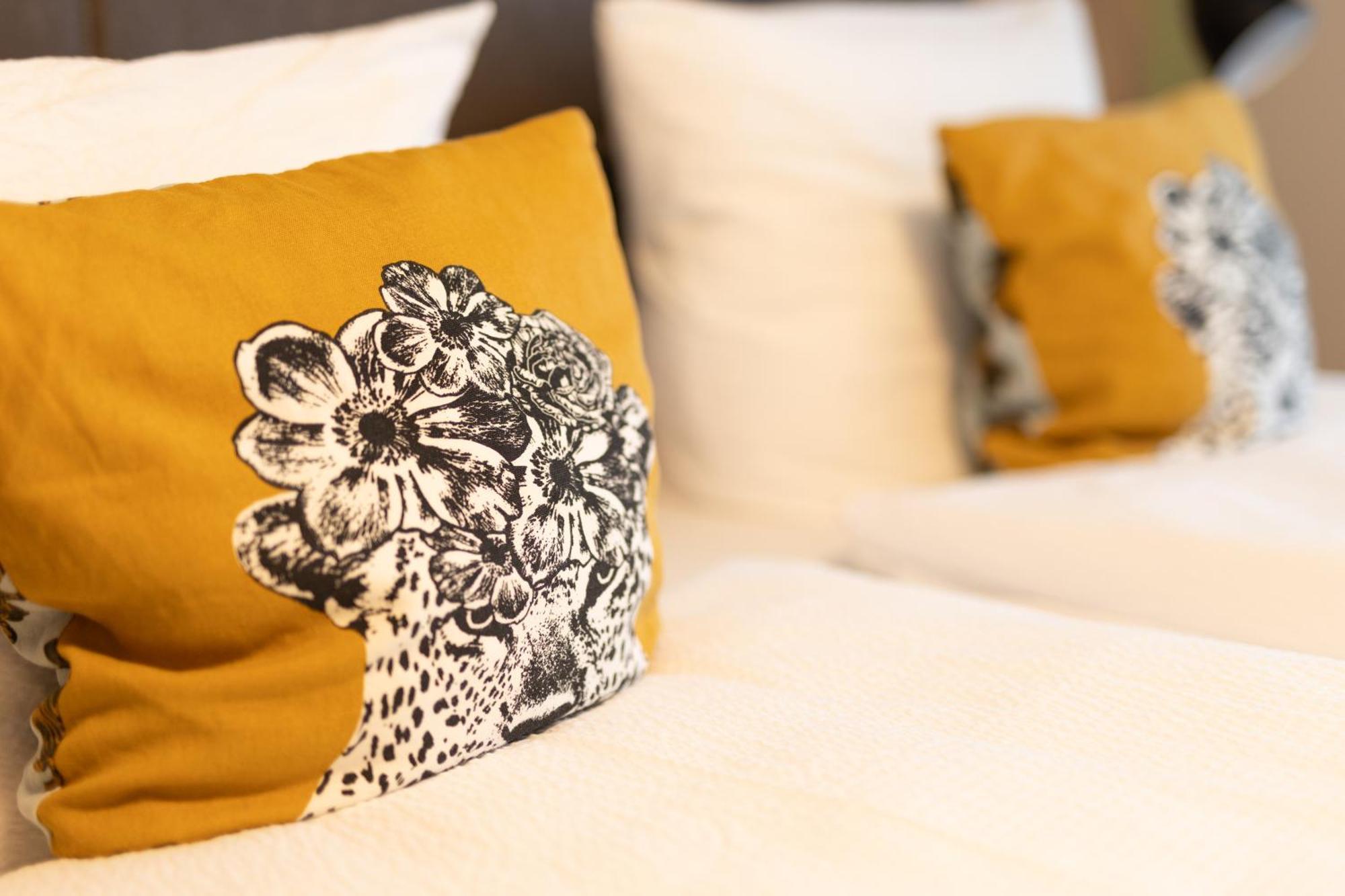Appartementdeluxe Steiert - Near Europa Park - Rulantica - Spacious - Fully Equipped Kitchen - Private Garden - Free Parking - Pet Friendly Schwanau Esterno foto